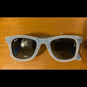 NEW Ray Ban Wayfarer Sunglasses